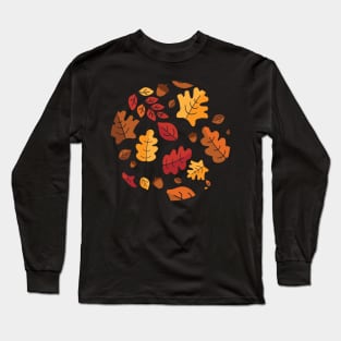 Autumn leaves pattern in a circle Long Sleeve T-Shirt